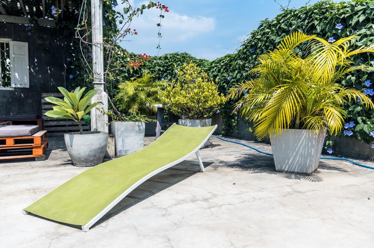 Colombo Beach Hostel Dehiwala-Mount Lavinia Buitenkant foto